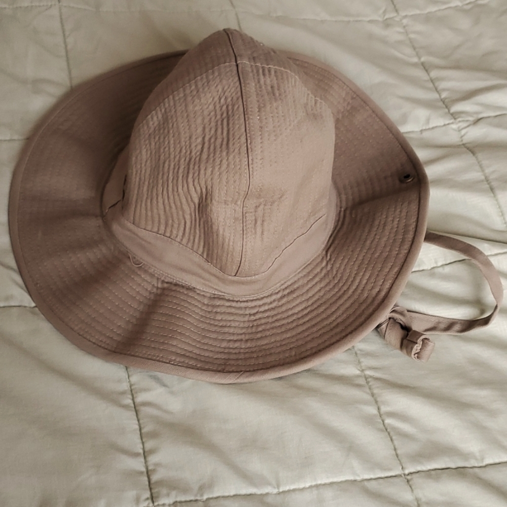 Vintage Banana Republic hat